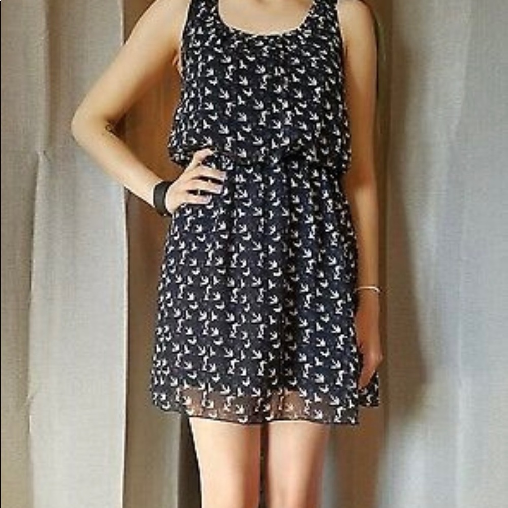 👗WETSEAL Sundress